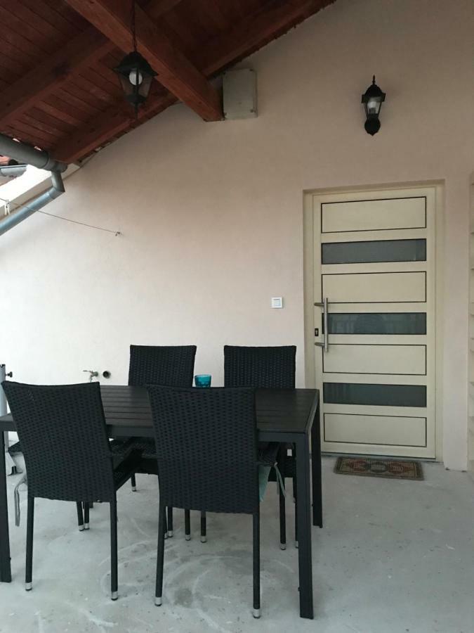Apartmani Sanja Zaton  Exterior photo